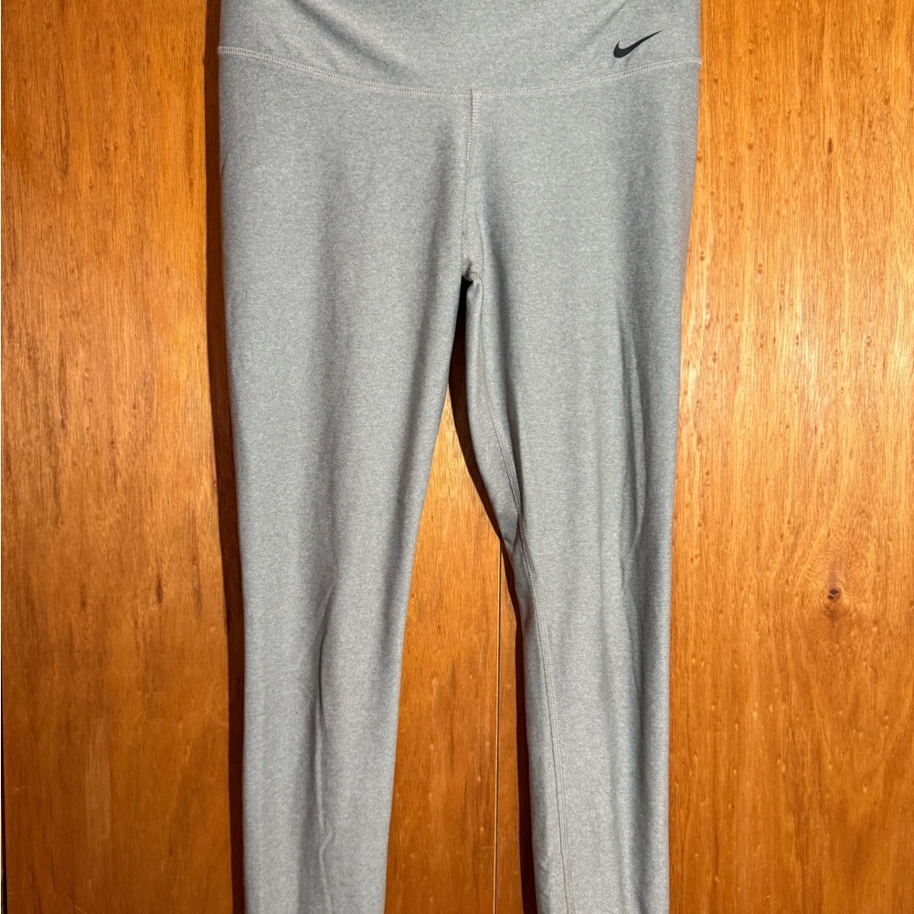 Nike Heather Gray Leggings
